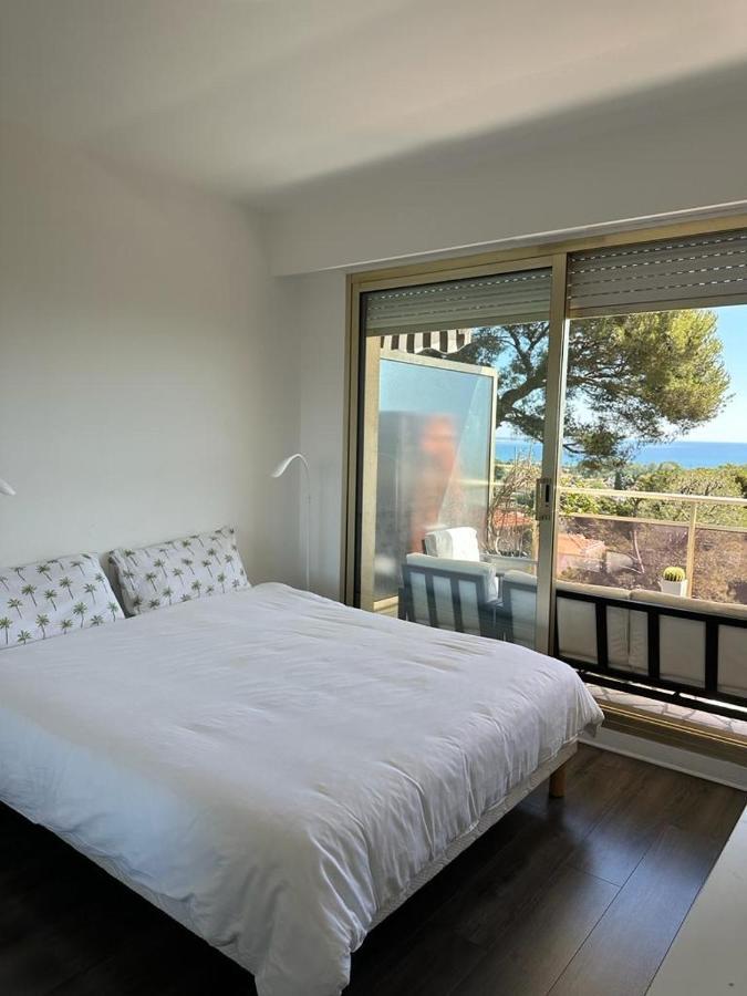 Bel Appartement Avec Vue Mer Villeneuve-Loubet Exterior foto