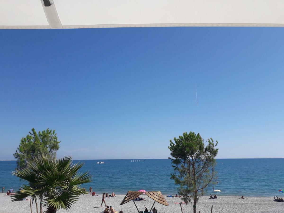 Bel Appartement Avec Vue Mer Villeneuve-Loubet Exterior foto